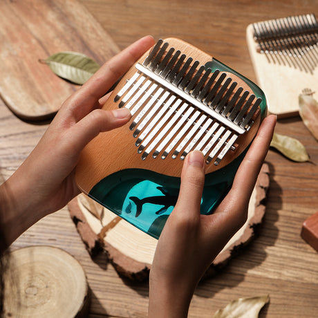Hluru 17 Keys Beech & Epoxy Resin C Major Kalimba for Music Therapy - Deep Ocean Whale